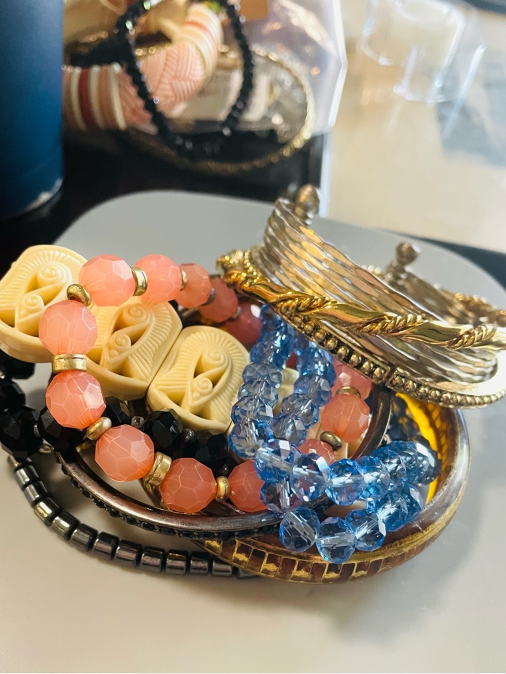 Bracelet Lot 10 wearable Cream, Pink Hematite and Gold and Silver Tones